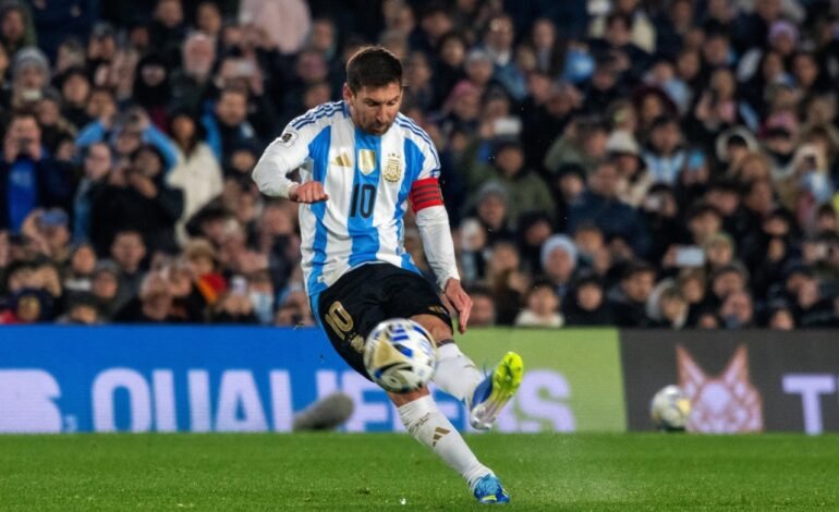 Argentina dezvăluie lotul pentru CM 2026 cu Messi și opt debutanți