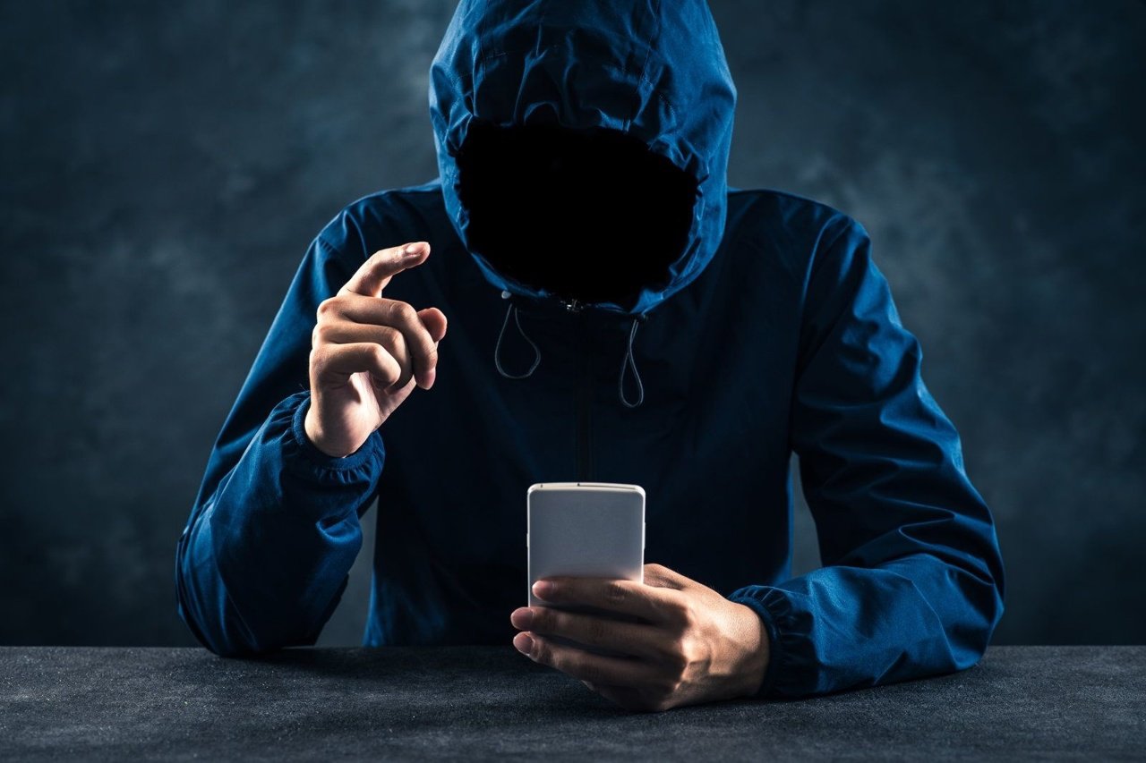 AGE avertizează despre o nouă înșelăciune prin SMS legată de platforma EVO