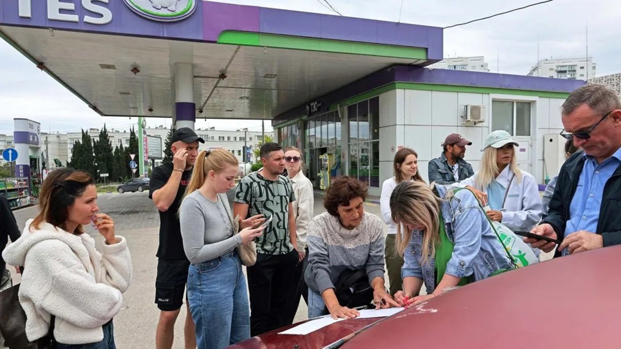Ucraina intensifică atacurile cu drone și blochează aprovizionarea Rusiei în Crimeea
