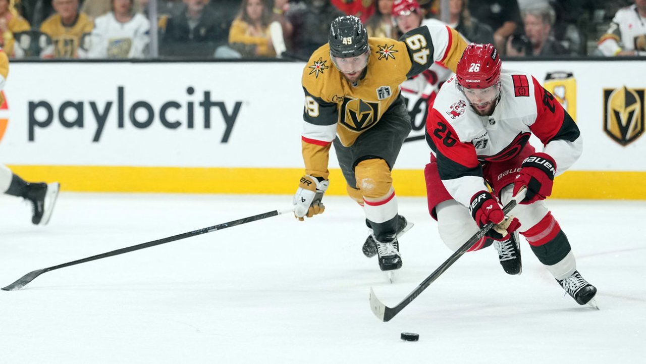 Carolina Hurricanes egalează finala Cupei Stanley cu victoria 5-3 în deplasare