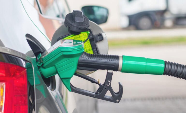 ANRE Majorează Marja Comercială la Carburanți de la 1 Iulie